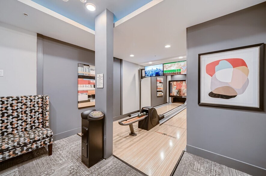 More Photos Of 101 S Federal Hwy, Boynton Beach Apartments For Lease