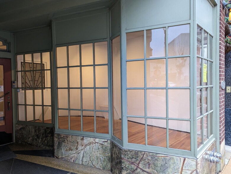 More Photos Of 921 Main St, Lynchburg General Retail For Lease