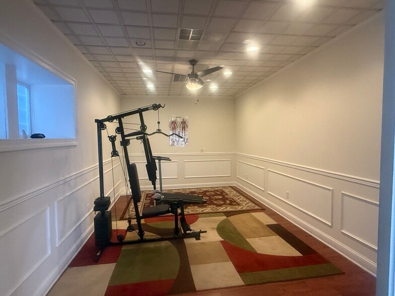 More Photos Of 22 S Prospect St, Nanticoke Office For Sale