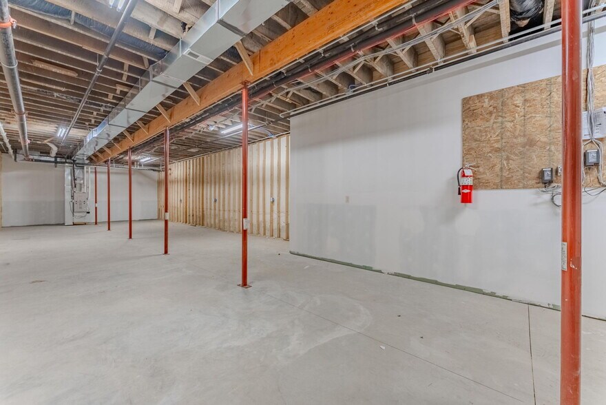 More Photos Of 78 W Canal St, Wabash Apartments For Sale