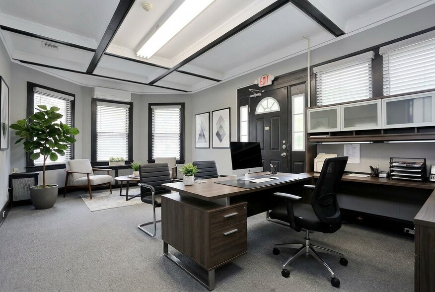 More Photos Of 22 S Madison Ave, Spring Valley Office For Sale