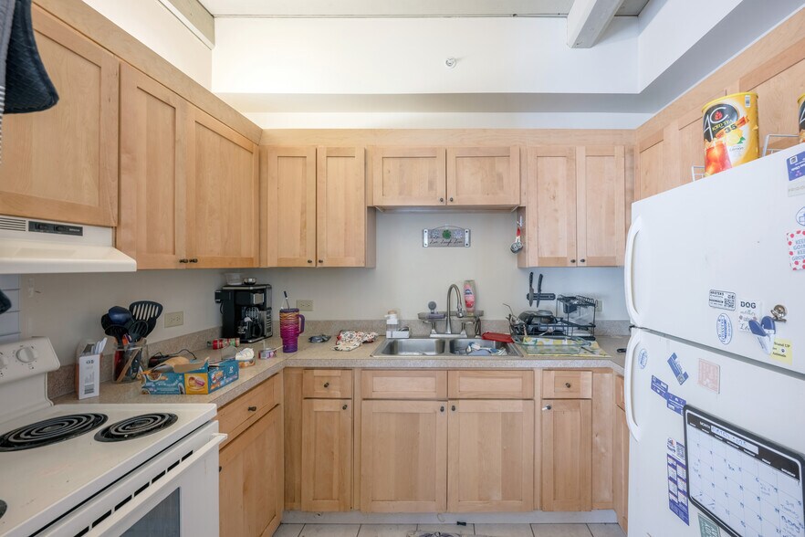 More Photos Of 332 Canonchet Rd, Rockville Apartments For Sale