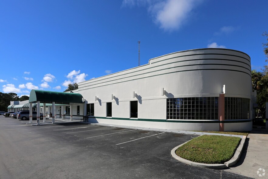 More Photos Of 1801 S 23rd St, Fort Pierce Medical For Sale