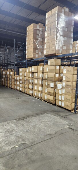 More Photos Of 1200 Fuller Rd, Linden Warehouse For Lease
