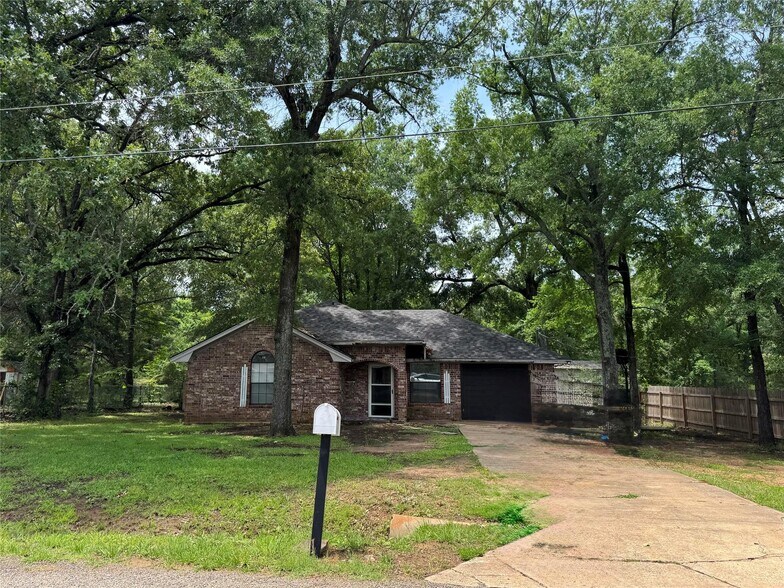 More Photos Of 4515 SE Loop 286, Paris Apartments For Sale