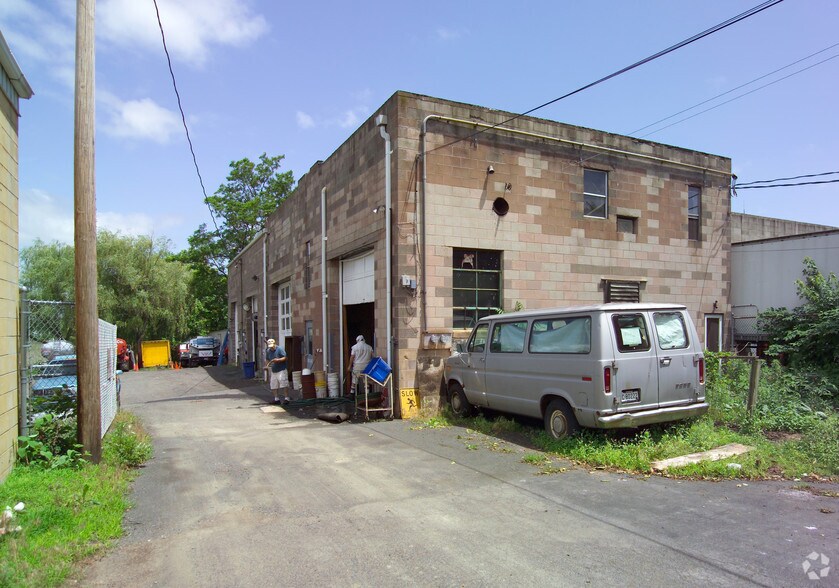 More Photos Of 295 Front Ave, West Haven Flex For Lease