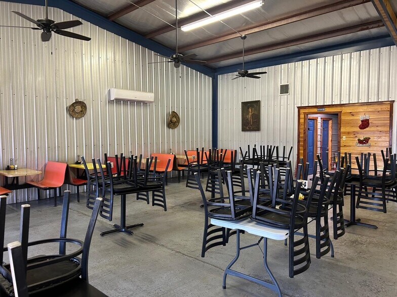 More Photos Of 9318 US Highway 59 N, Atlanta Specialty For Sale