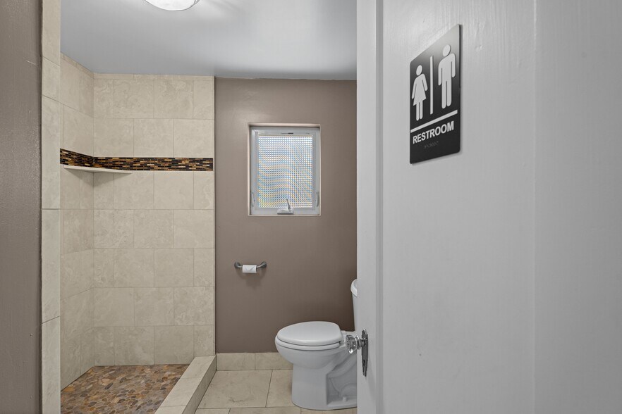 More Photos Of 10280 Donner Pass Rd, Truckee Office Residential For Sale