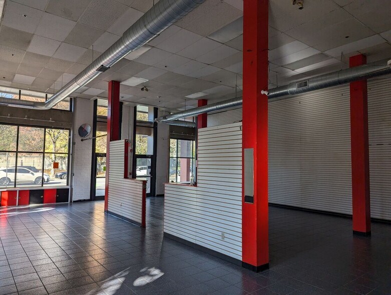 More Photos Of 484 Tremont St, Boston Apartments For Lease