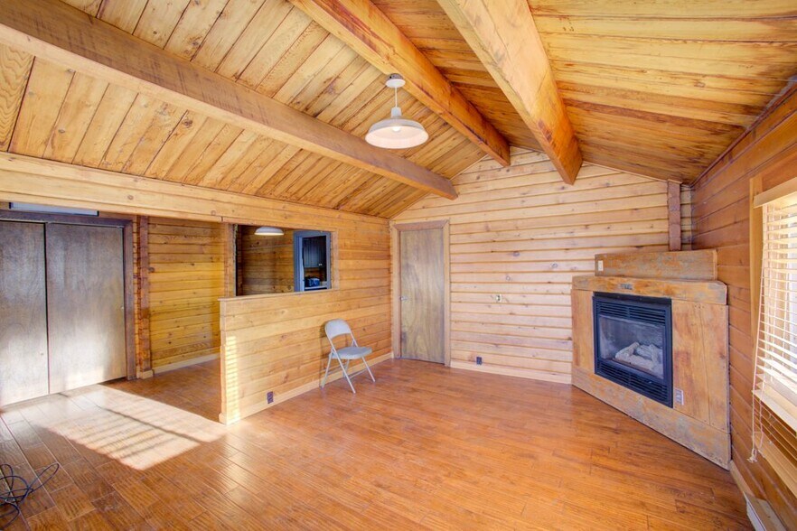 More Photos Of 506206 Highway 89, Mono General Retail For Sale