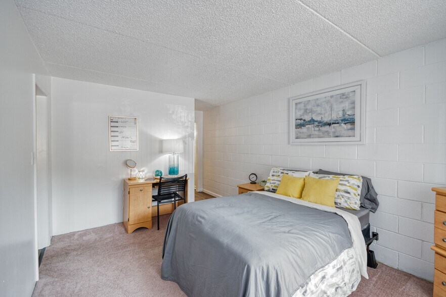 More Photos Of 810 Wadsworth St, Tallahassee Apartments For Sale