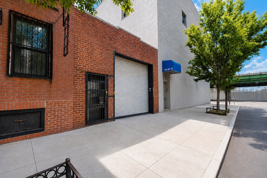 More Photos Of 154 26th St, Brooklyn Warehouse For Sale