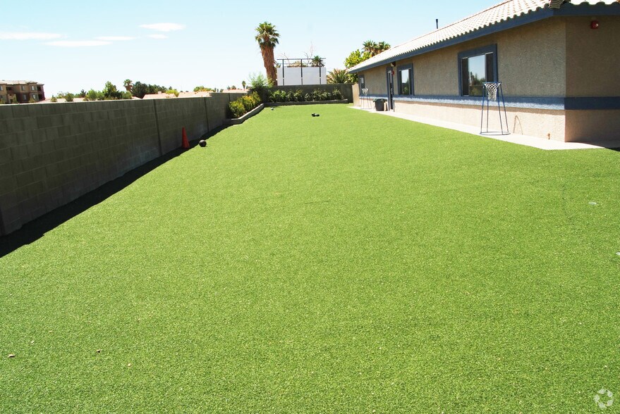 More Photos Of 4095 W Craig Rd, North Las Vegas Daycare Center For Sale