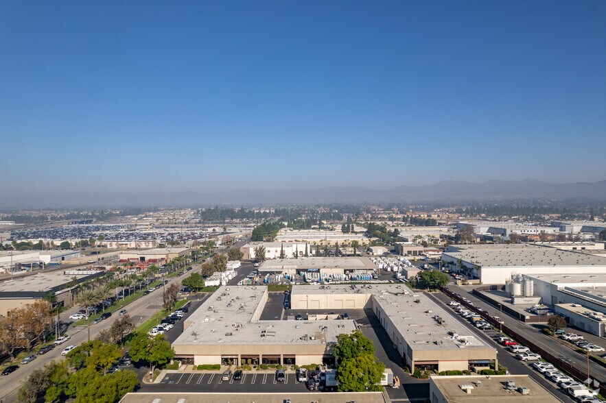 More Photos Of 1200 N Jefferson St, Anaheim Showroom For Sale