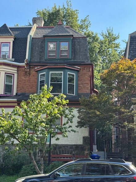 More Photos Of 4718 Cedar Ave, Philadelphia Multifamily For Sale