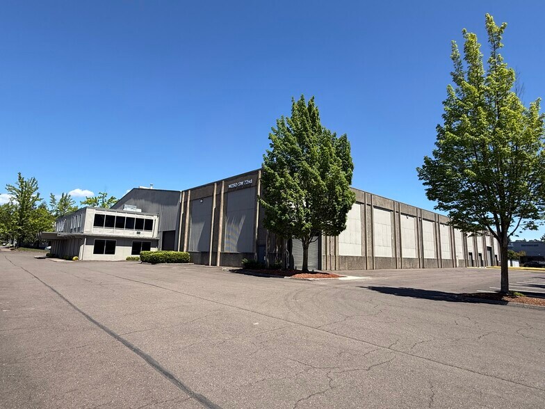 More Photos Of 14280 SW 72nd Ave, Tigard Unknown For Lease