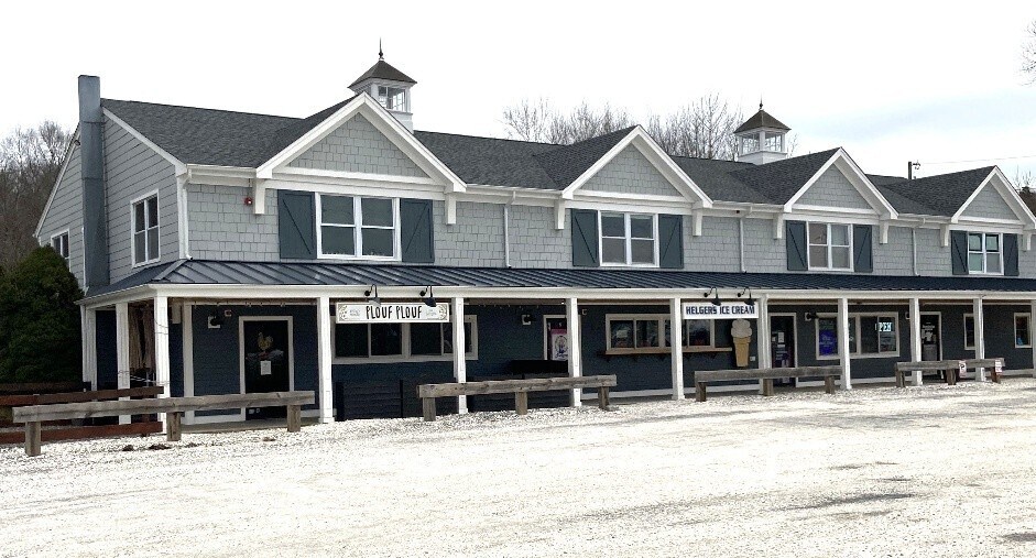 Primary Photo Of 2490 Main Rd, Tiverton Storefront Retail Office For Lease