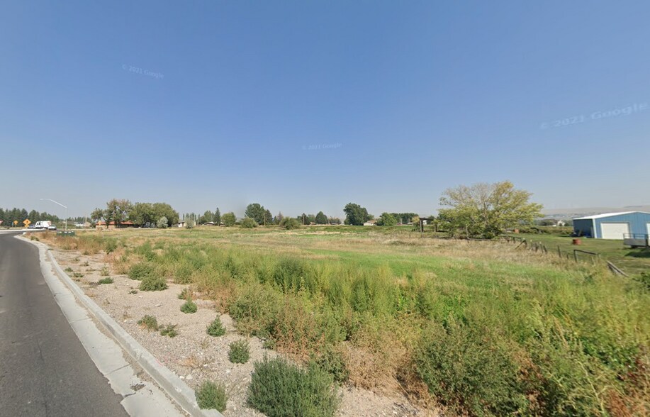 More Photos Of 237 45th, Ammon Land For Lease