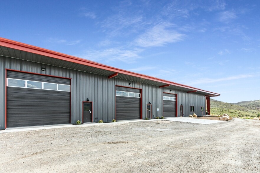 Primary Photo Of 5680 Browns Canyon Rd, Peoa Showroom For Lease