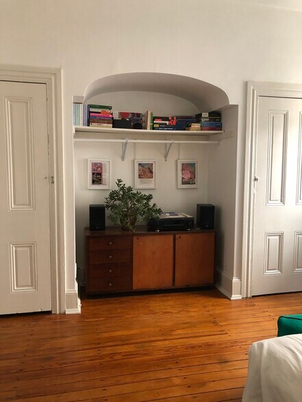 More Photos Of 355 Lyceum Ave, Philadelphia Storefront Retail Residential For Sale