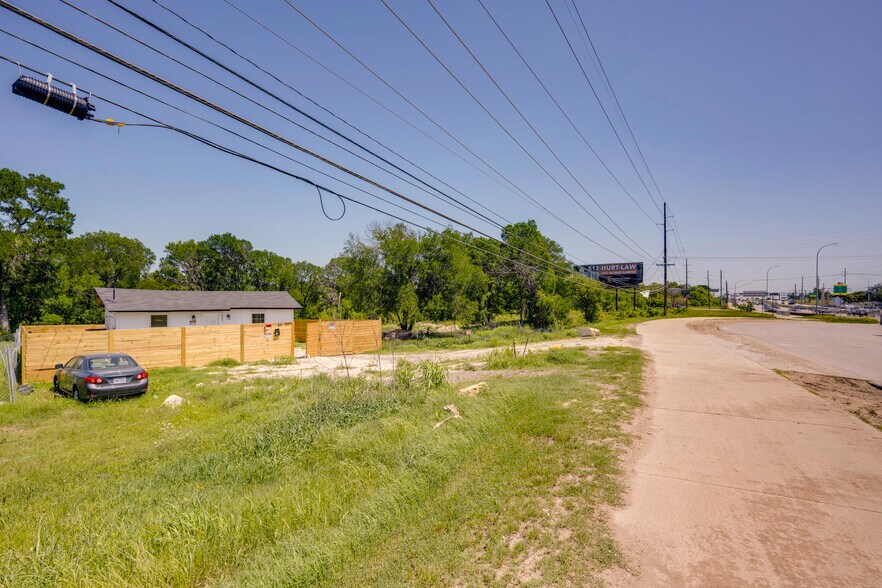 More Photos Of 1507 Bastrop Hwy, Austin Land For Sale
