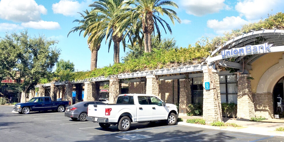 More Photos Of 2902-2950 Tapo Canyon Rd, Simi Valley Unknown For Lease