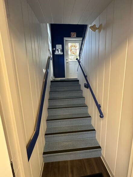 More Photos Of 71 Cedar Ave, Hershey Office For Lease