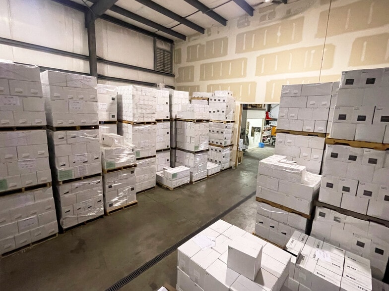 More Photos Of 27012 Briggs Hill Rd, Eugene Winery Vineyard For Sale