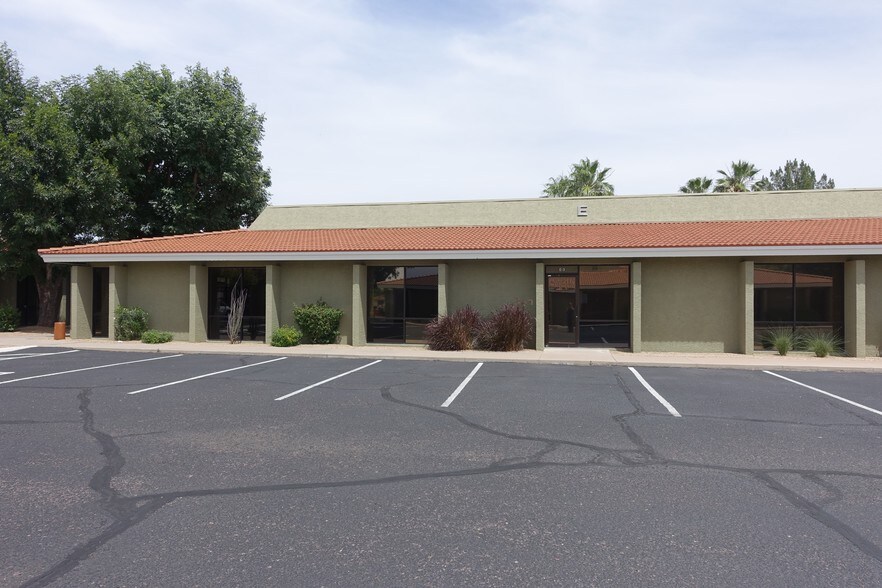 More Photos Of 8607 N 59th Ave, Glendale Office For Lease