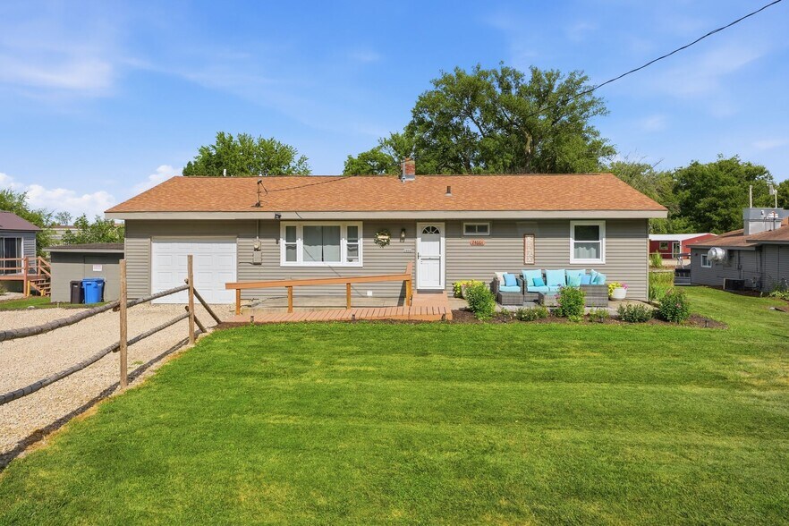 More Photos Of 2466 County Road AB, McFarland Land For Sale