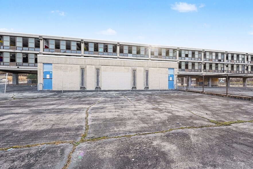 More Photos Of 5750 Lotus, Saint Louis Schools For Sale