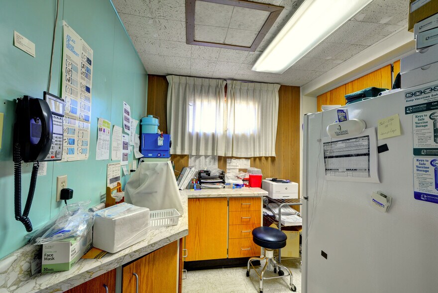 More Photos Of 403 S Granite Ave, Granite Falls Medical For Lease