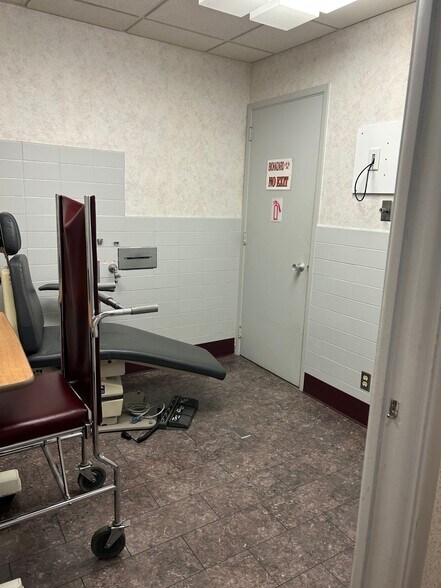 More Photos Of 517 E Lancaster Ave, Shillington Medical For Lease