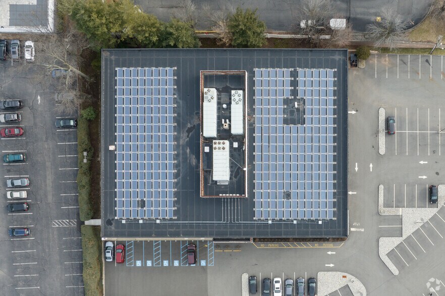 More Photos Of 855 Valley Rd, Clifton Medical For Lease