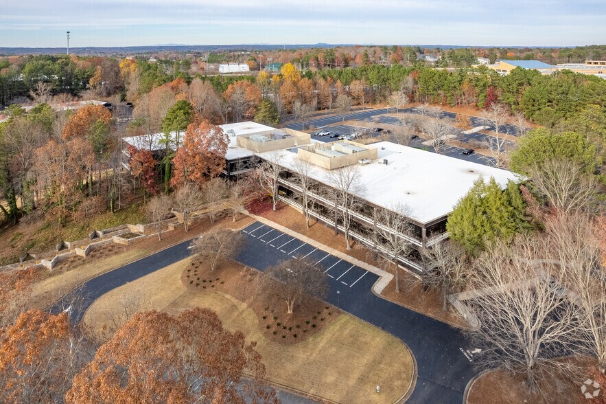 More Photos Of 333 Research Ct, Peachtree Corners Office For Lease