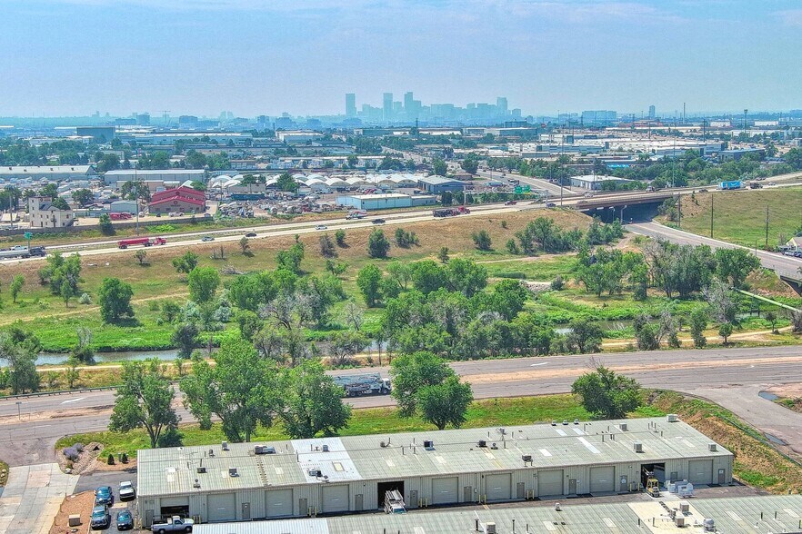 More Photos Of 851 E Hwy 224, Denver Warehouse For Sale