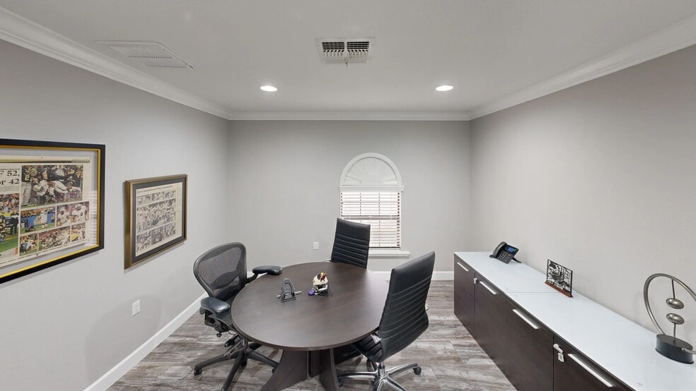 More Photos Of 5835 US Highway 98 S, Lakeland Medical For Lease