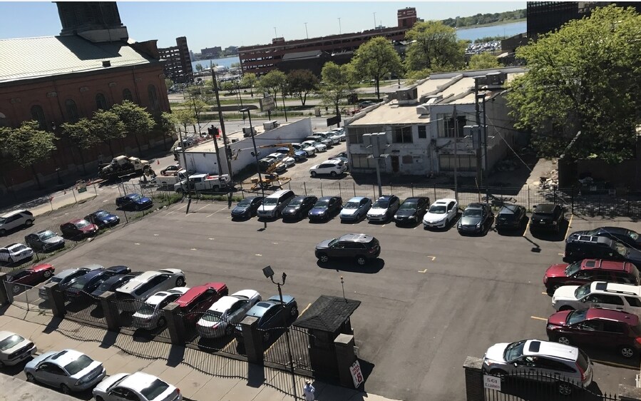 More Photos Of 550-565 E Larned St, Detroit Office Residential For Sale