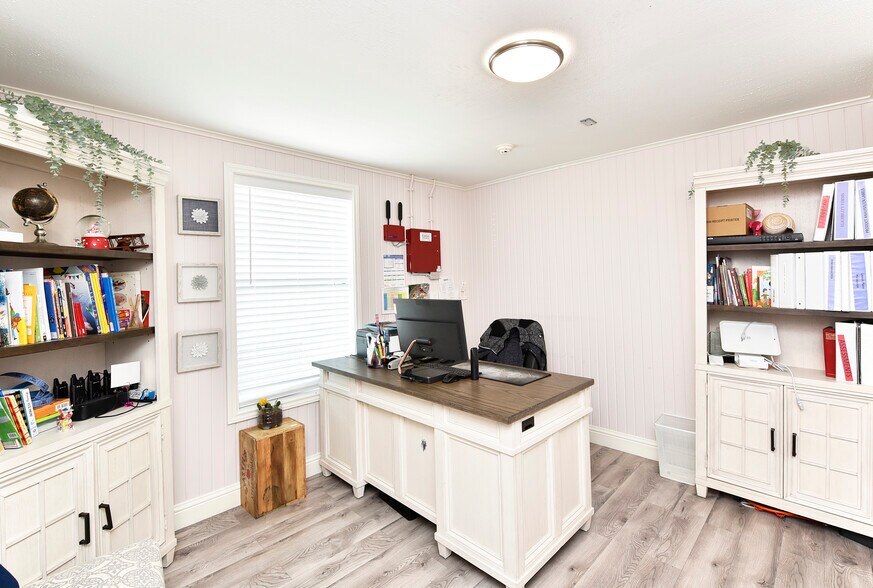 More Photos Of 1220 Mulcahy St, Rosenberg Religious Facility For Sale