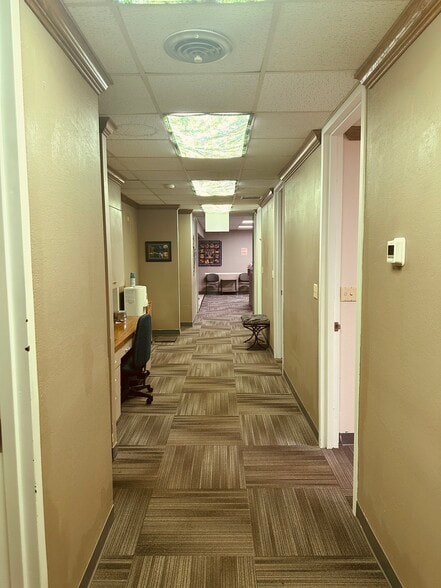 More Photos Of 5300 N Meridian Ave, Oklahoma City Medical For Lease