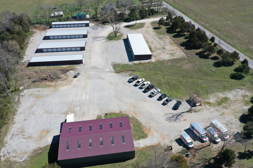 More Photos Of 9110 FR 2140, Cassville Self Storage For Sale