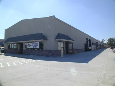 More Photos Of 11114 Cedar Park Ave, Baton Rouge Light Distribution For Lease