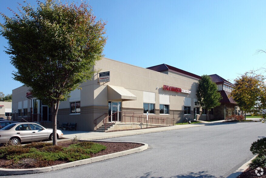More Photos Of 983 E Lancaster Ave, Downingtown Storefront For Sale