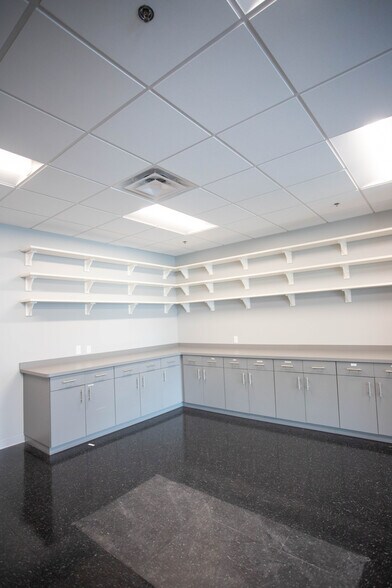 More Photos Of 121-189 S Orange Ave, Orlando Office Residential For Sale