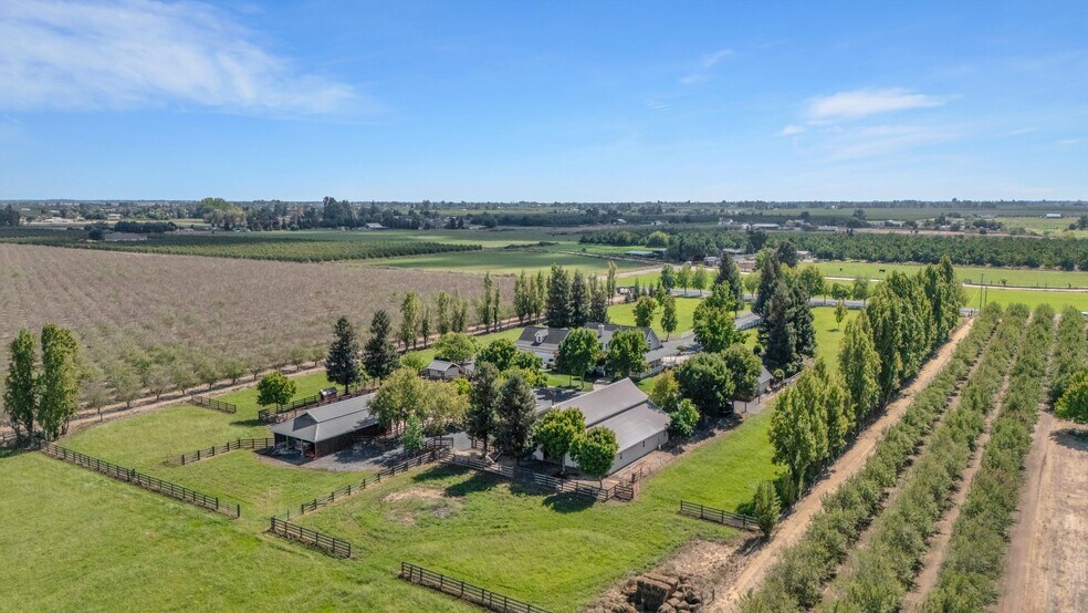 More Photos Of 30999 Grooms Rd, Oakdale Land For Sale
