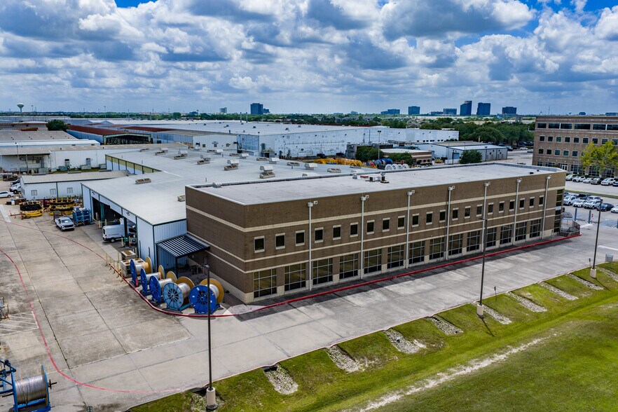 More Photos Of 1310 Rankin Rd, Houston Unknown For Lease