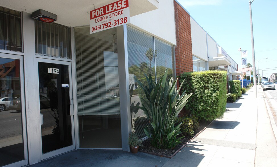 More Photos Of 1194-1196 E Walnut St, Pasadena Storefront For Lease