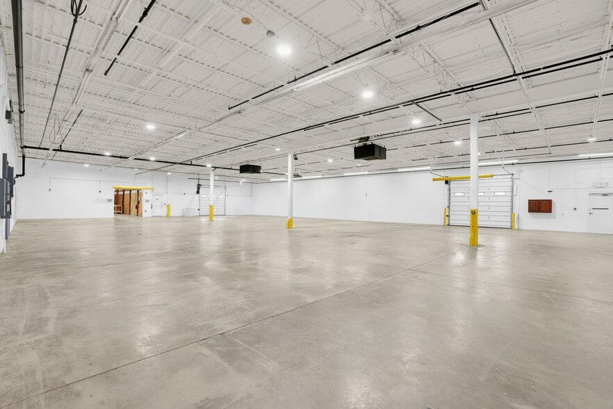More Photos Of 1109 E Ozark Ave, Gastonia Warehouse For Lease