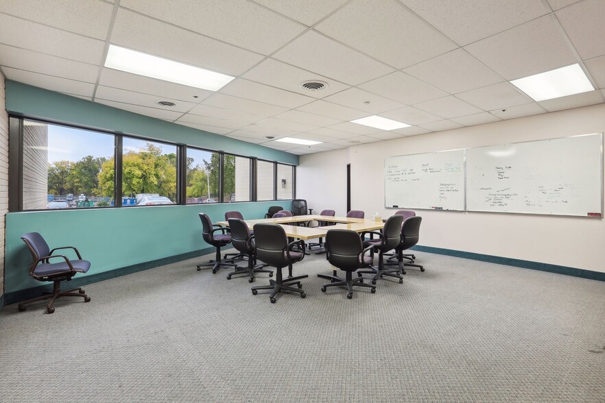 More Photos Of 2525 Nevada Ave N, Golden Valley Light Distribution For Sale