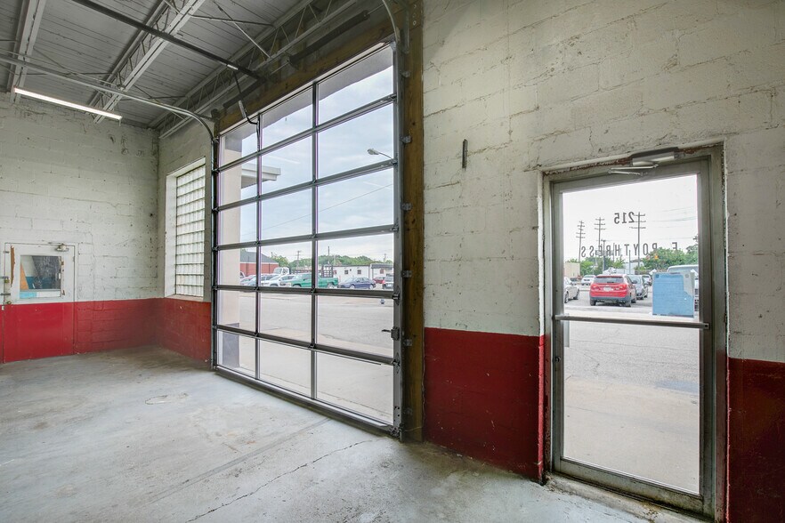 More Photos Of 207 Poythress Street, Hopewell Storefront Retail Office For Lease